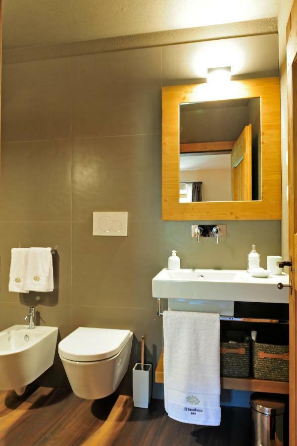 B&B il Sambuco Vignola  Bagian luar foto